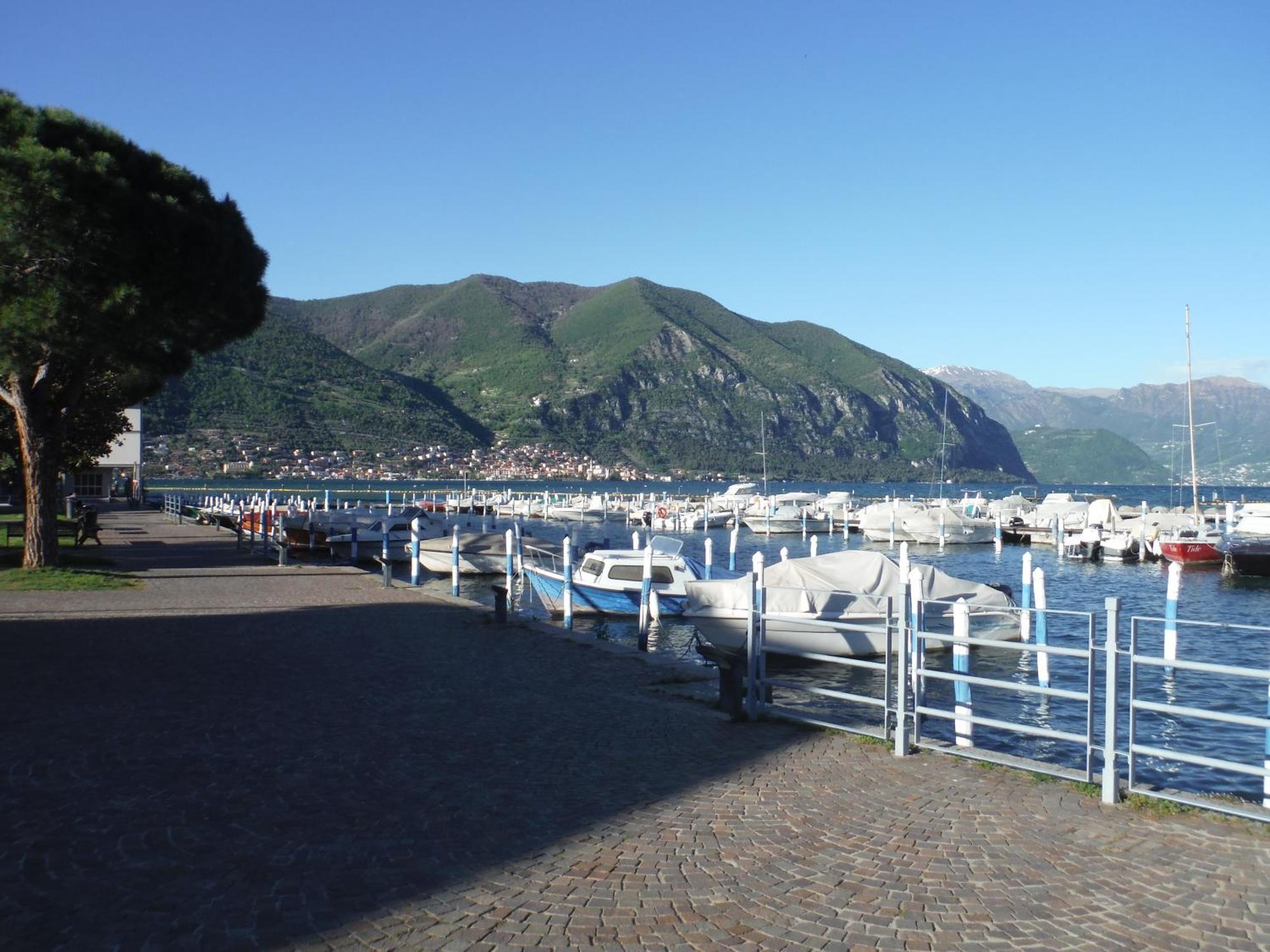 Casalago Iseo Buitenkant foto
